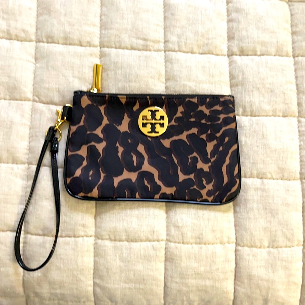 Tory Burch leopard print wristlet